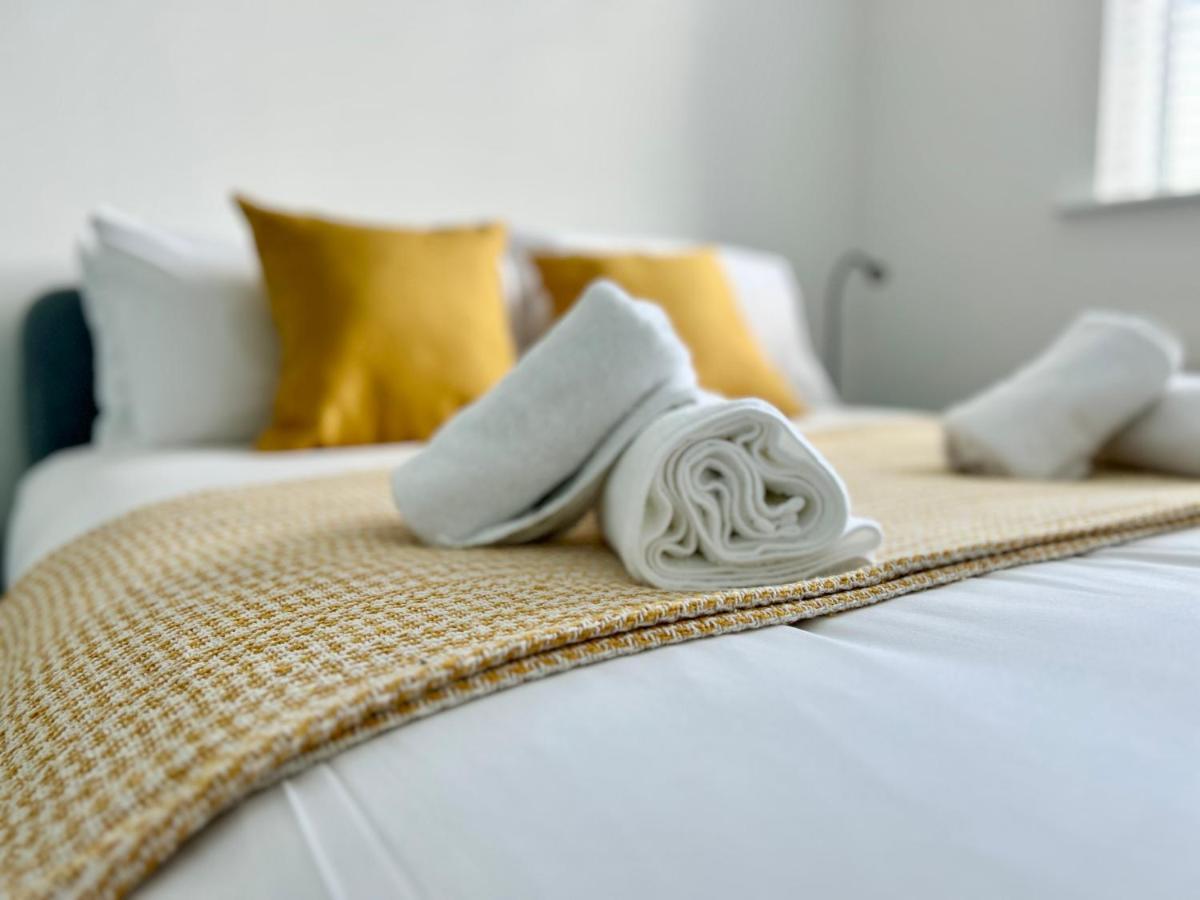 The Town House, Whole House Suitable For Contractors And Families Market Harborough Εξωτερικό φωτογραφία